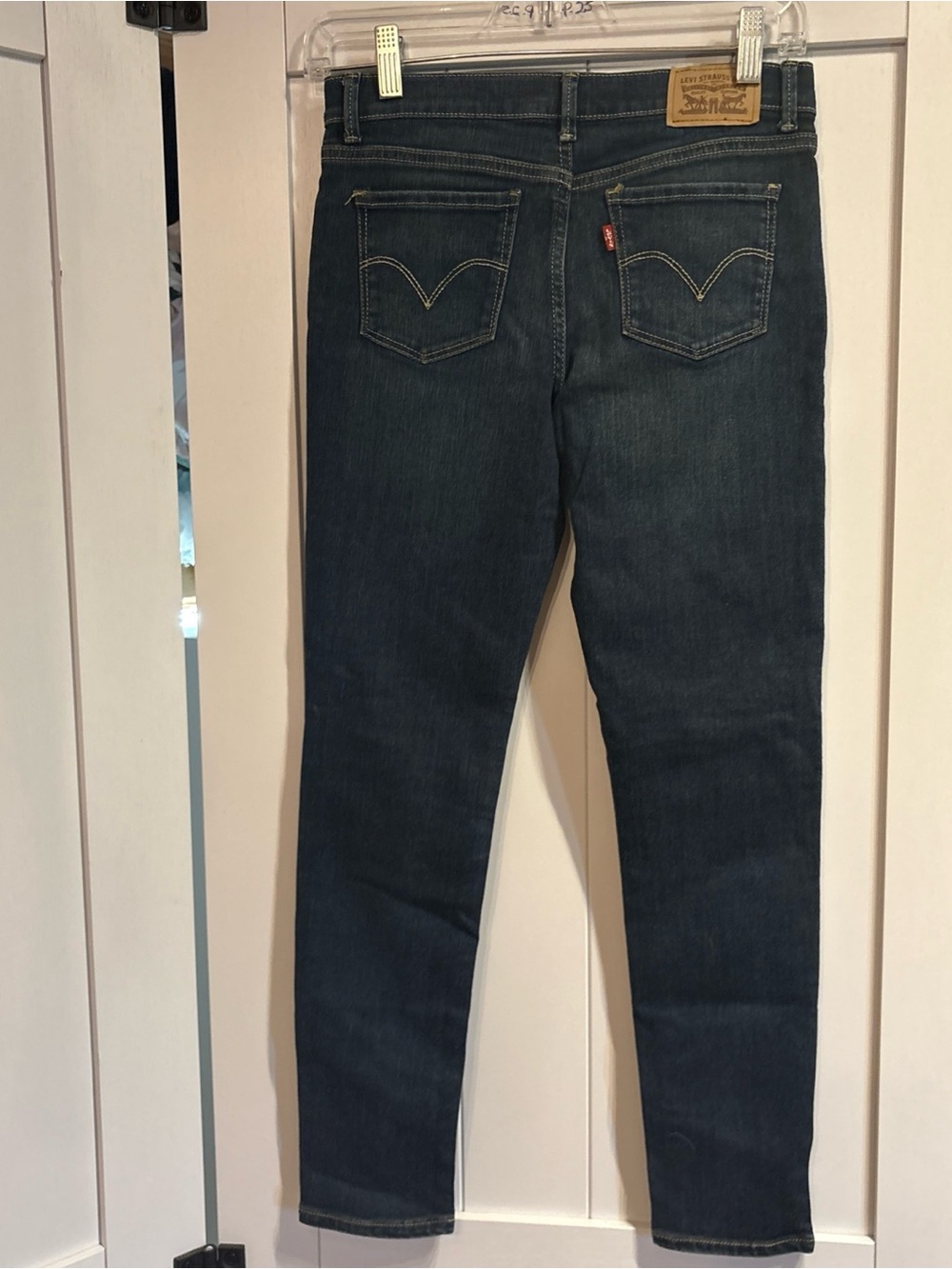 levis 710 super skinny 27in Waist 24 In Inseam 208
